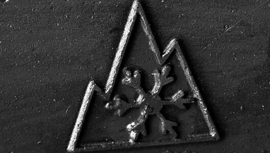 Mountain Snowflake symbol on winter tires